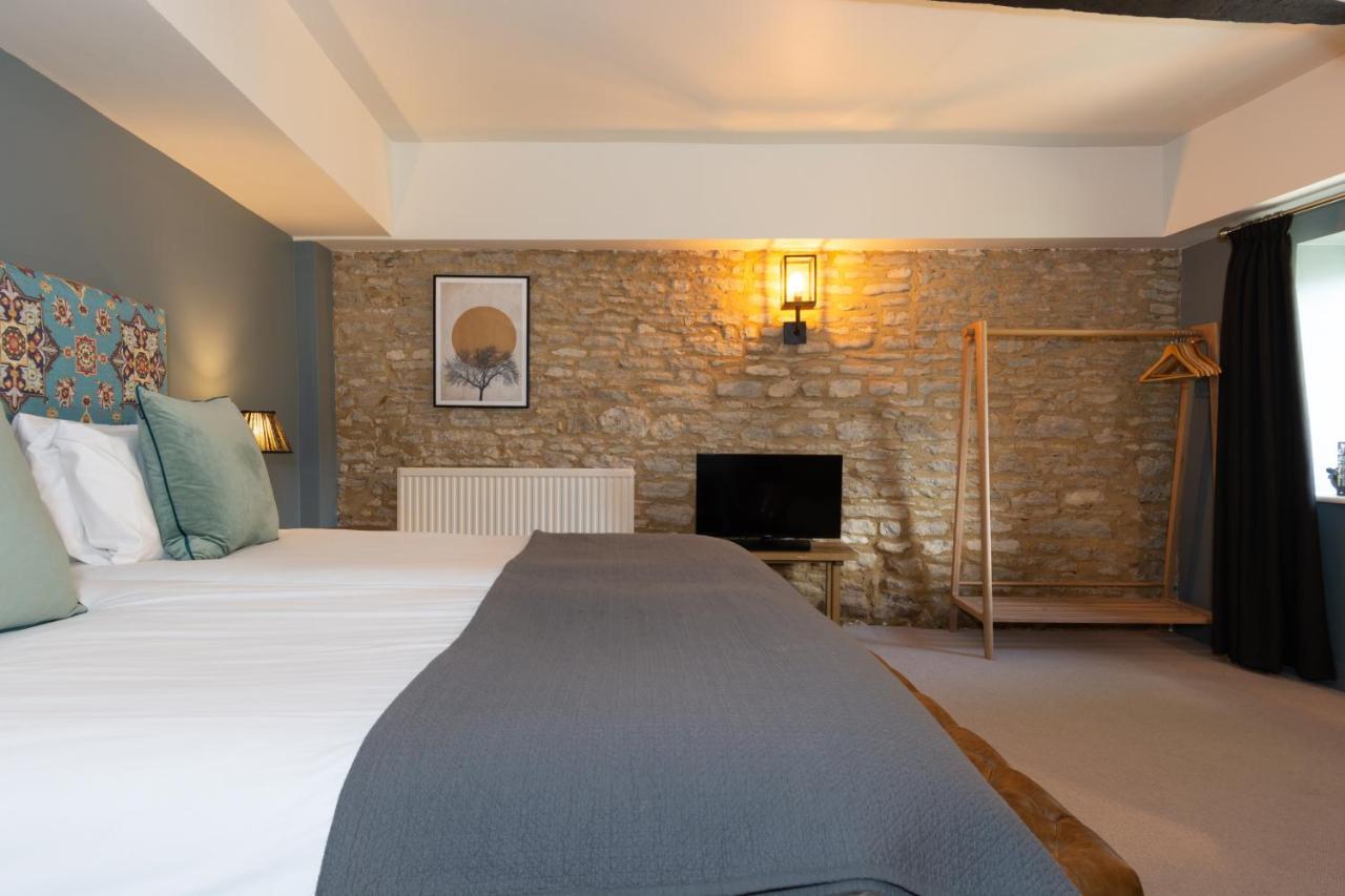 Jersey Arms Hotel Bicester Eksteriør bilde