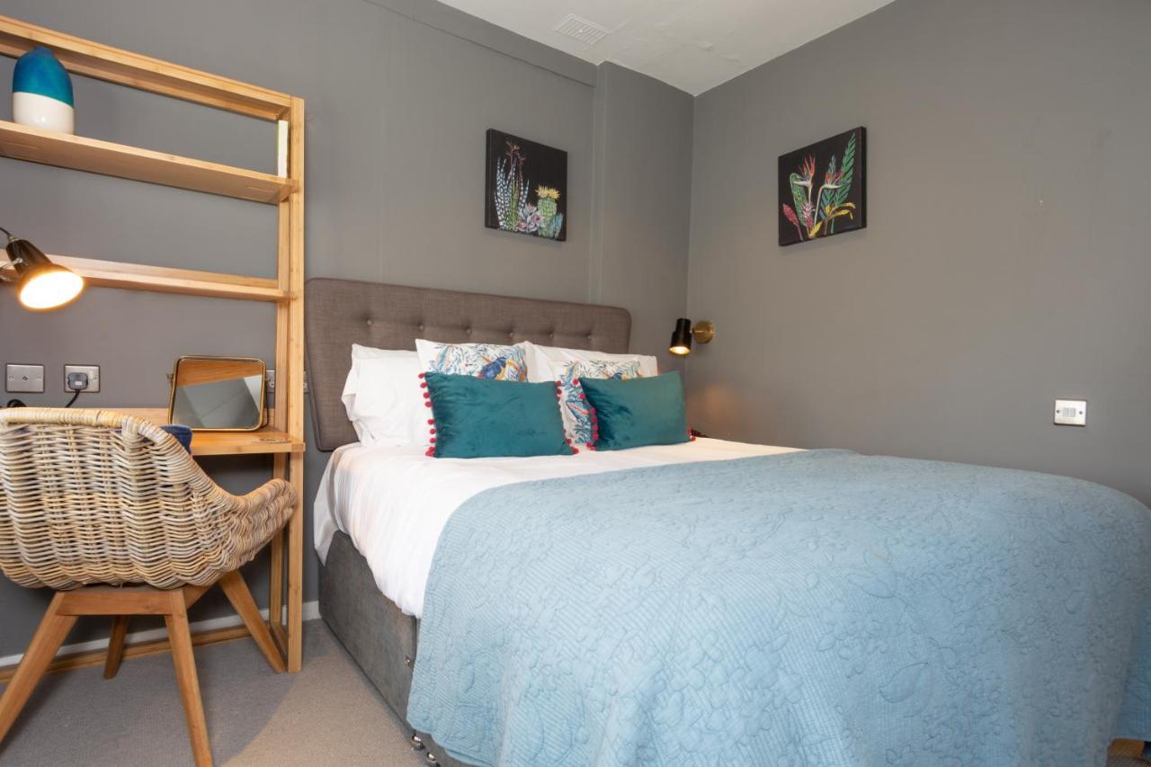 Jersey Arms Hotel Bicester Eksteriør bilde
