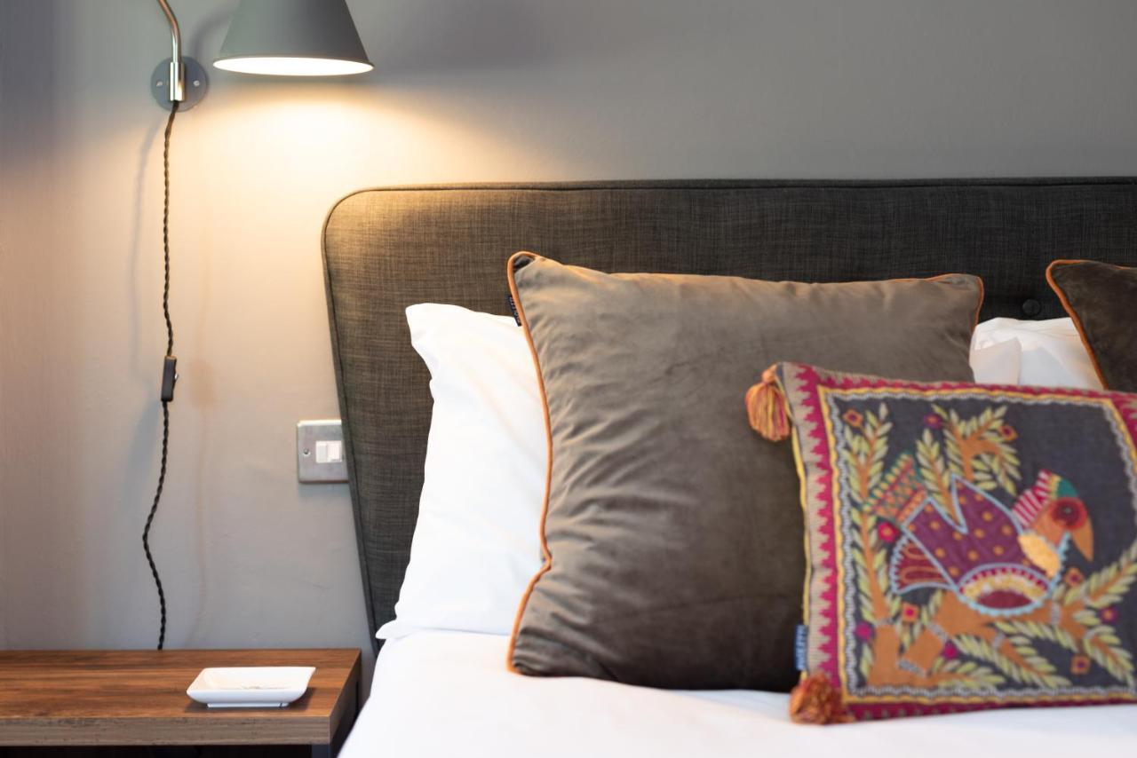 Jersey Arms Hotel Bicester Eksteriør bilde