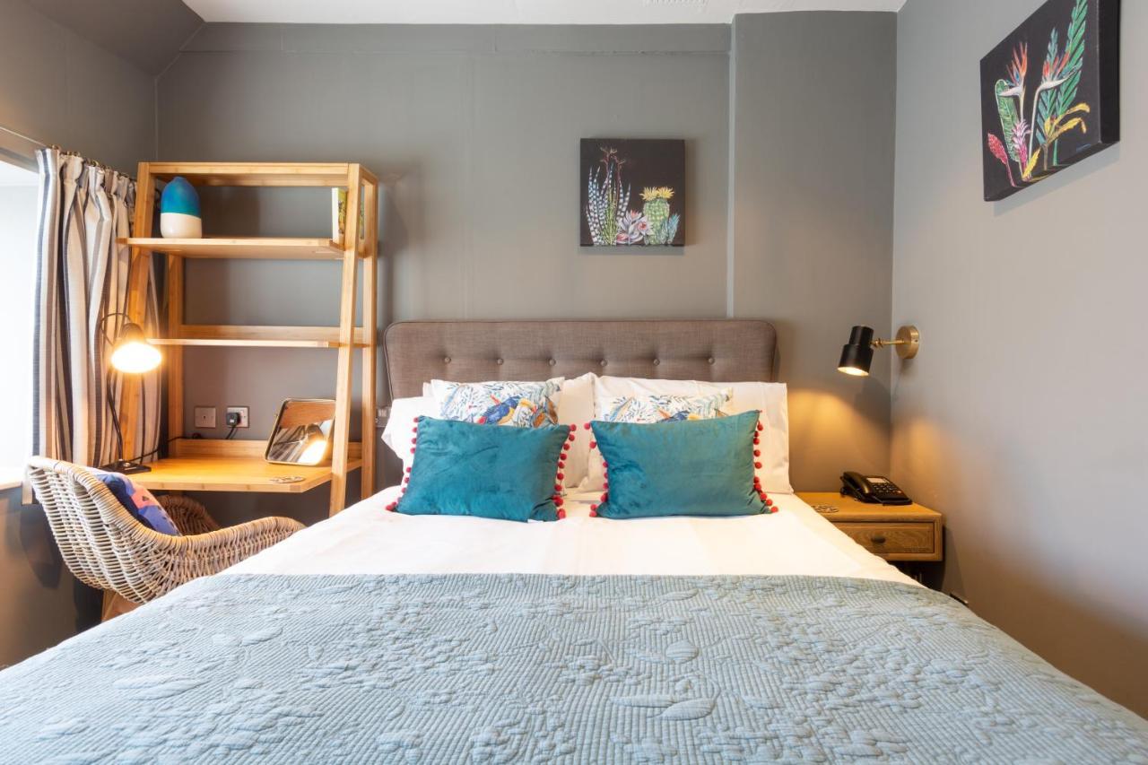 Jersey Arms Hotel Bicester Eksteriør bilde