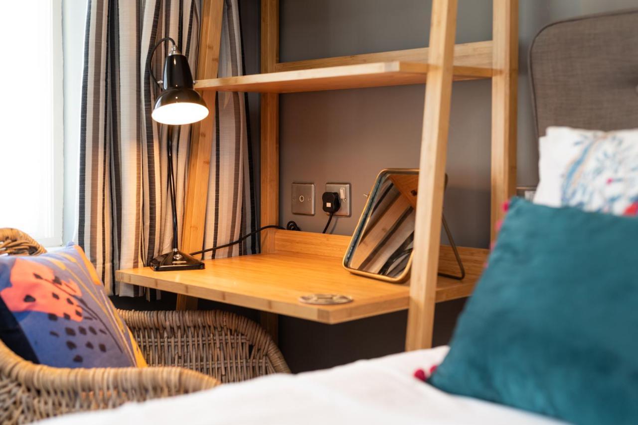 Jersey Arms Hotel Bicester Eksteriør bilde